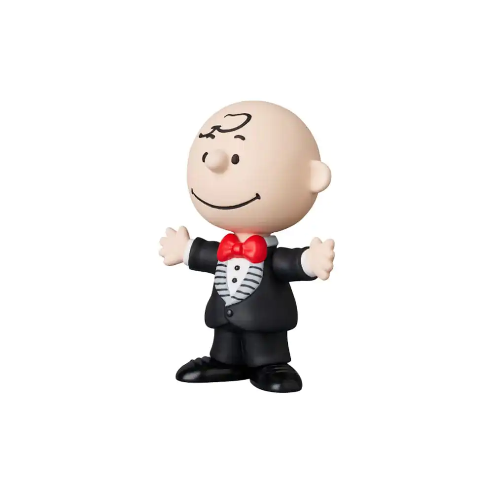 Peanuts UDF Series 17 Mini Figúrka Charlie Brown (Tuxedo ver.) 7 cm produktová fotografia