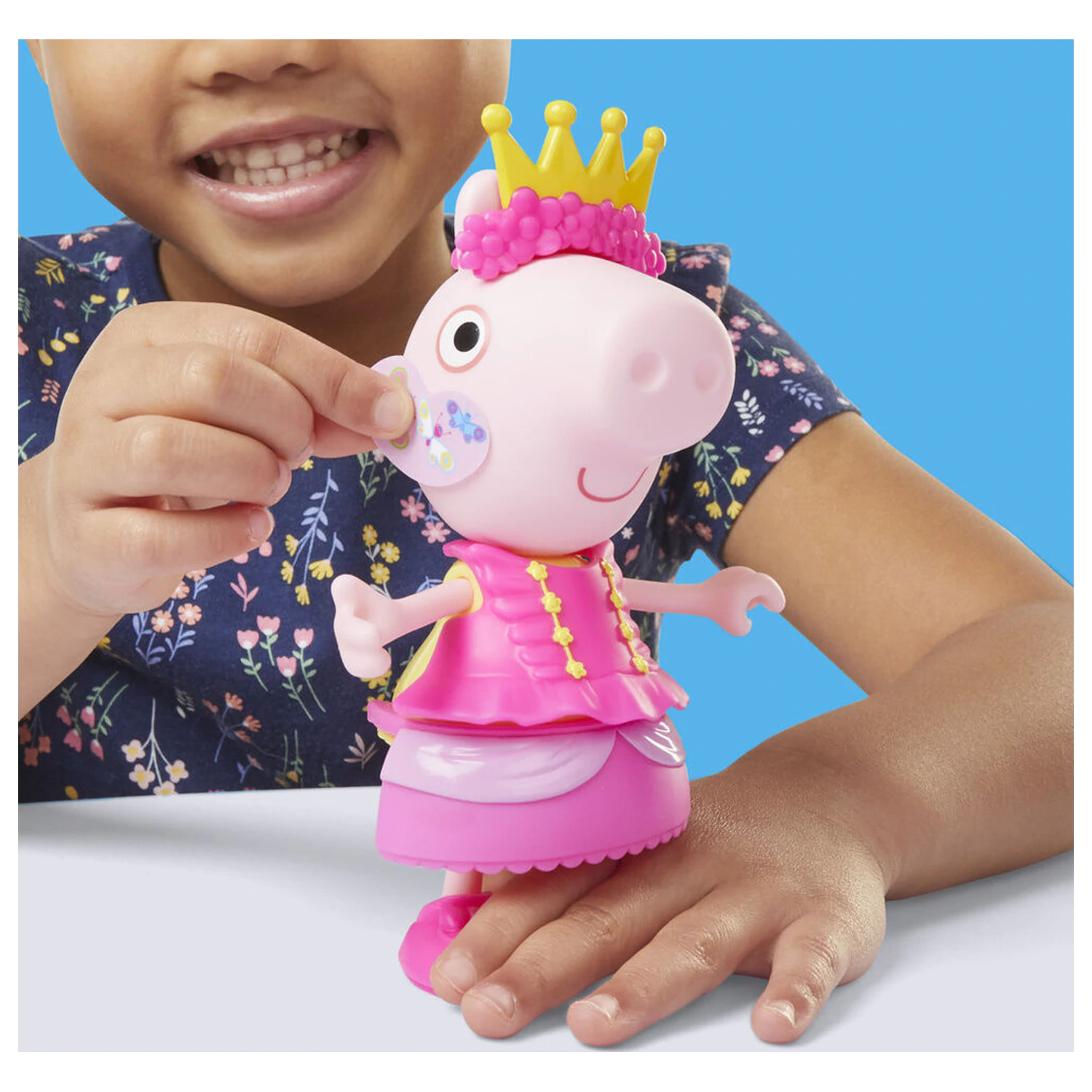 Peppa Pig Peppa's Dress-Up šatník + figúrka 15 cm produktová fotografia