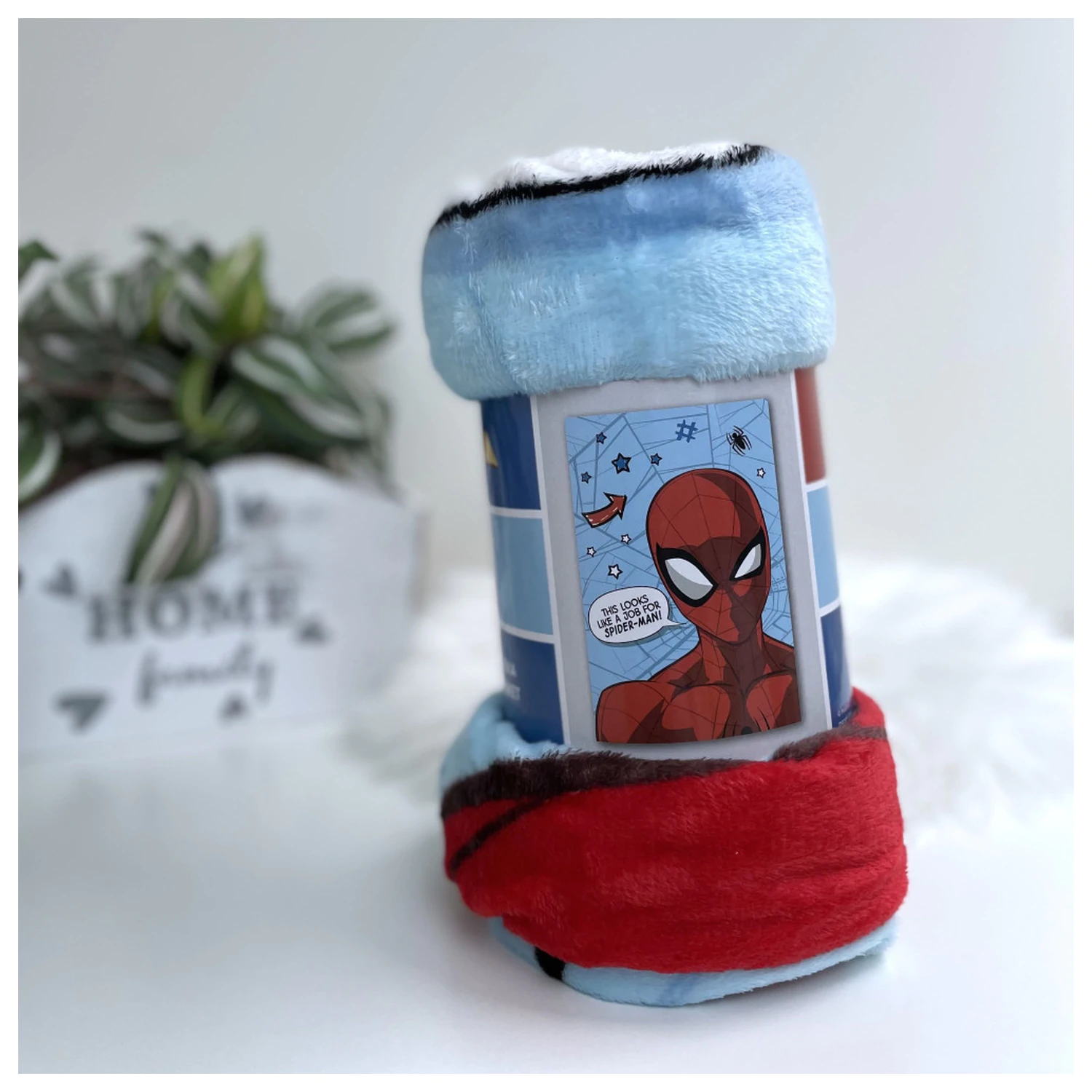 Spider-Man Star mikroflísová deka produktová fotografia