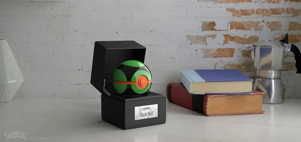 Pokémon kovová replika Dusk Ball produktová fotografia