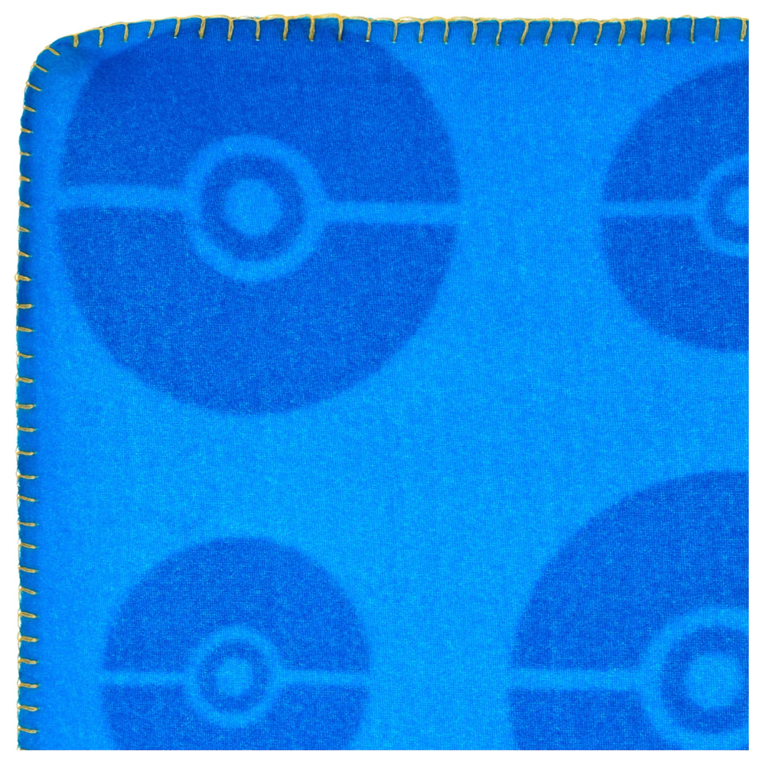 Pokémon Wave flísová deka produktová fotografia