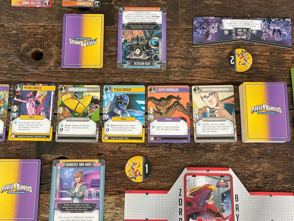 Power Rangers card game Deck-Building *Englische Version* - kartová hra na budovanie balíčka produktová fotografia