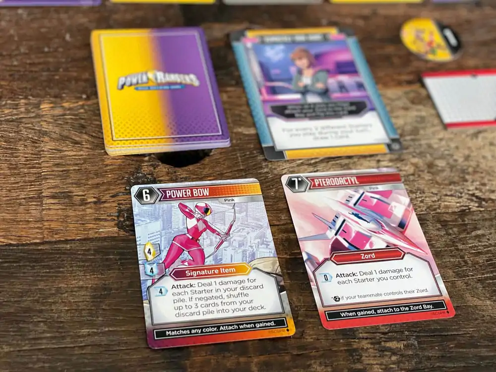 Power Rangers card game Deck-Building *Englische Version* - kartová hra na budovanie balíčka produktová fotografia