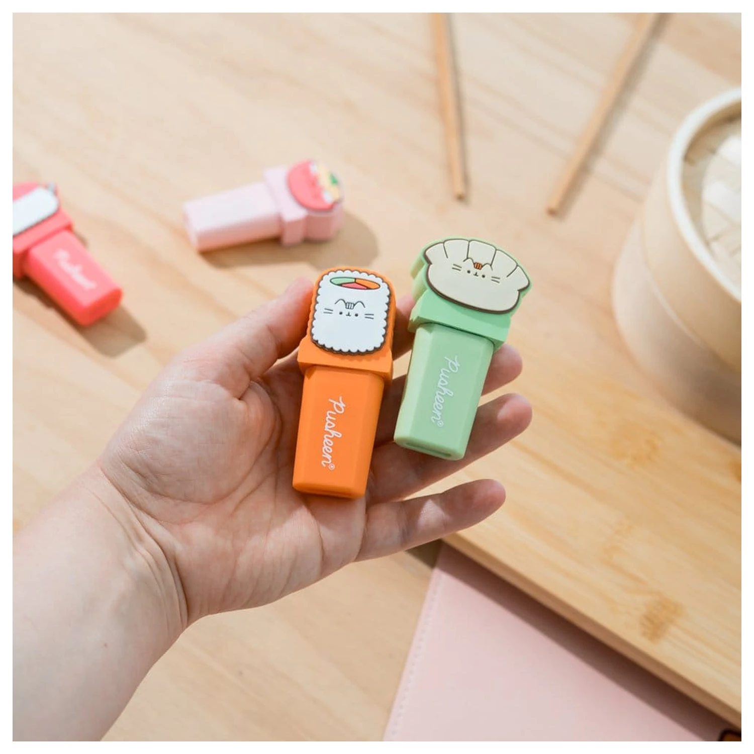 Pusheen Sushi Roll sada 4 zvýrazňovačov s topperom produktová fotografia