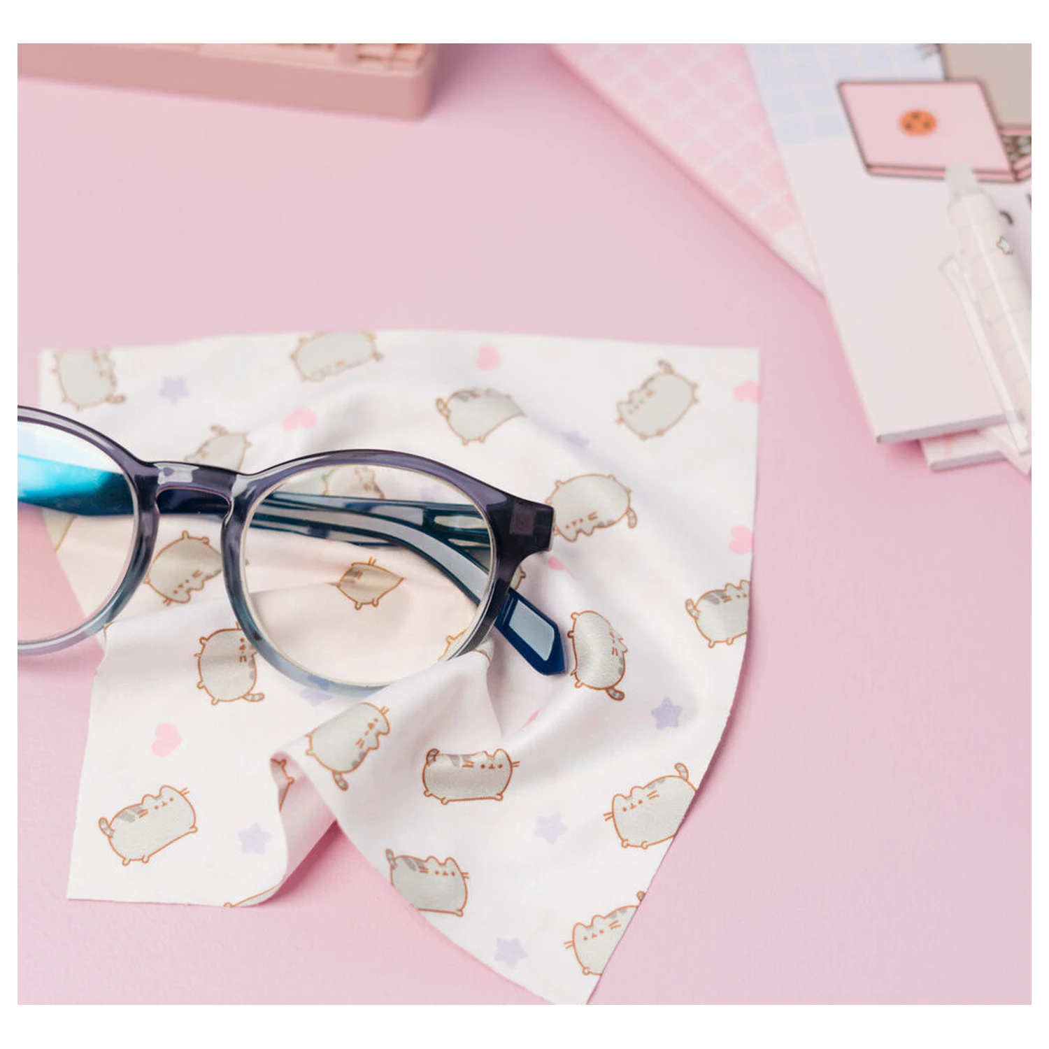 Puzdro na okuliare Pusheen produktová fotografia