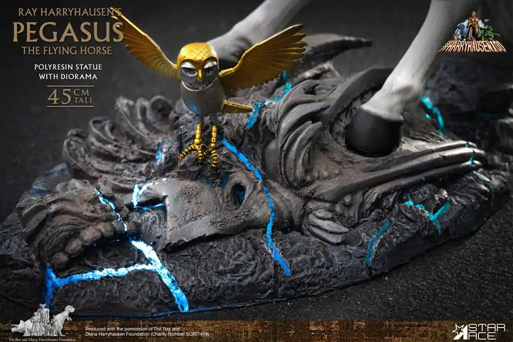 Ray Harryhausen Statue Pegasus: The Flying Horse 2.0 Deluxe Verzia 45 cm termékfotó