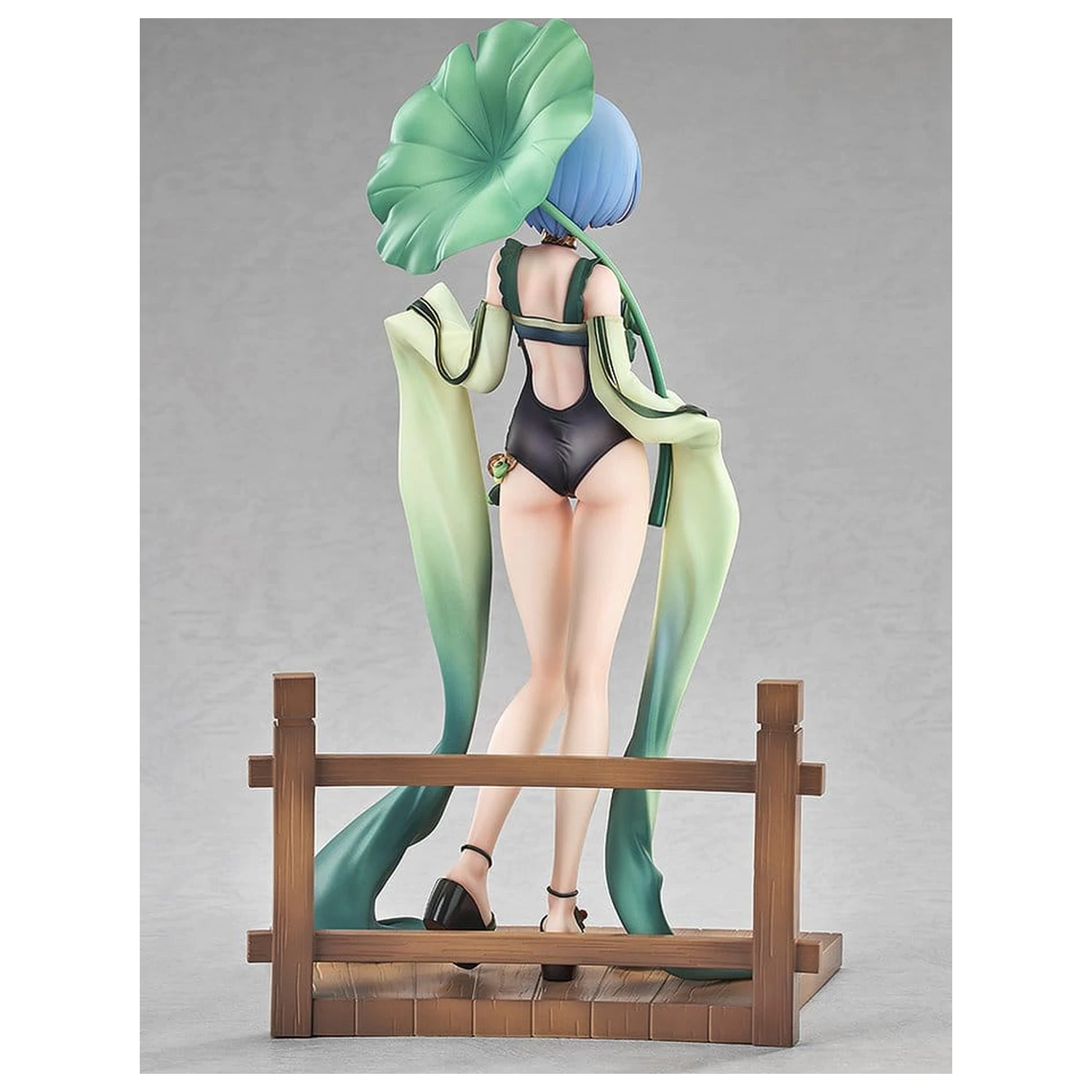 Re:ZERO -Starting Life in Another World- Socha 1/7 Rem: Breather in the Garden Ver. 26 cm produktová fotografia
