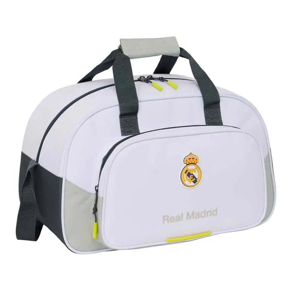 Real Madrid 25/26 športová taška produktová fotografia