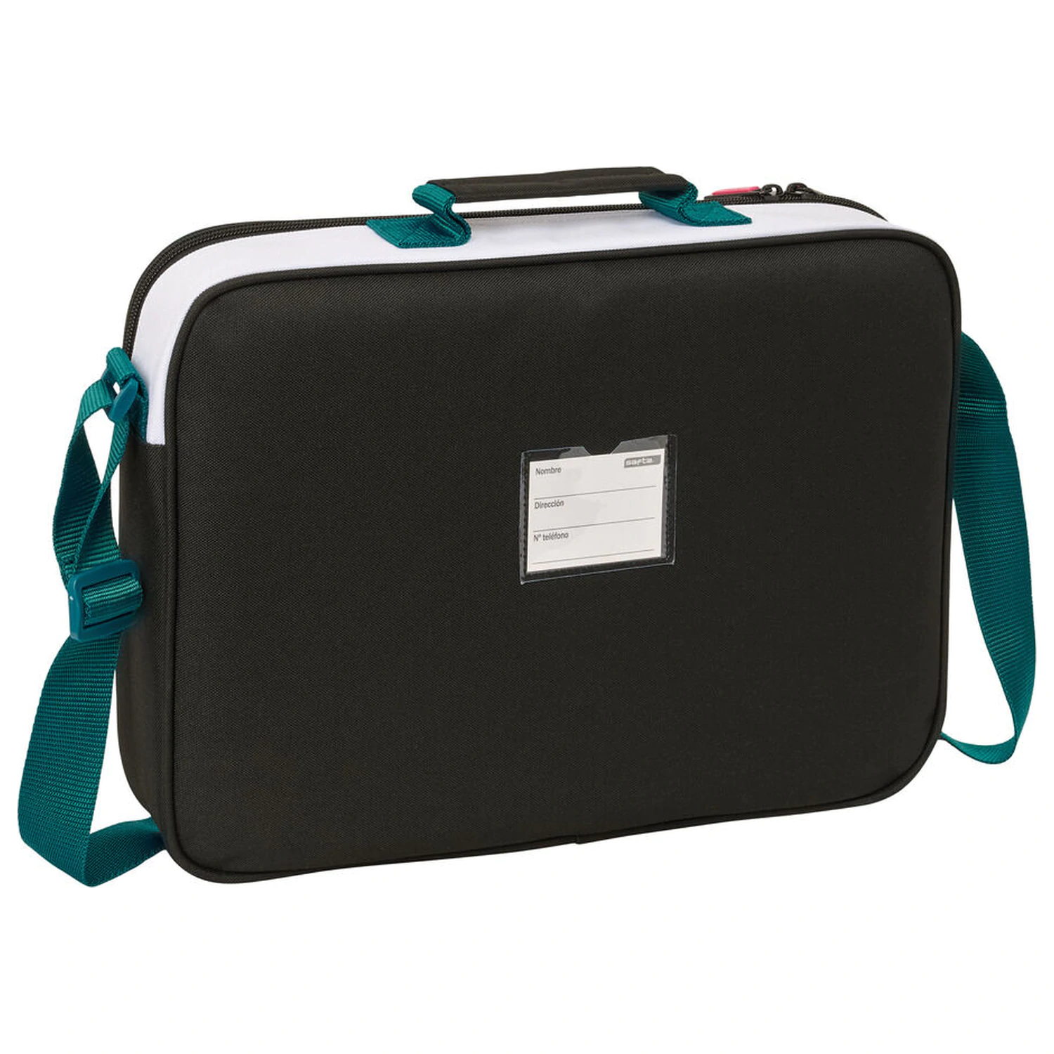 Real Madrid 26/27 školská aktovka produktová fotografia