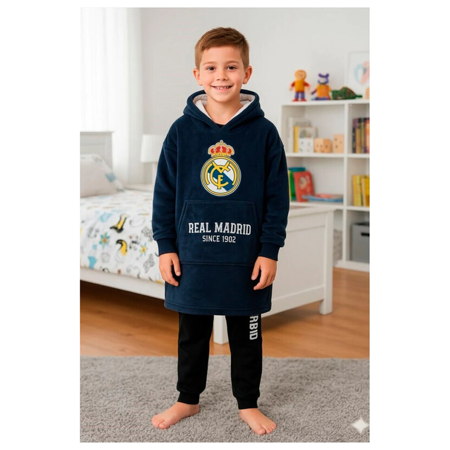 Real Madrid oversize mikina kabát deti produktová fotografia