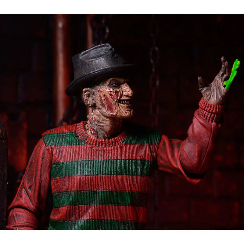 Nightmare on Elm Street Akčná figúrka 30th Anniversary Ultimate Freddy Krueger 18 cm produktová fotografia