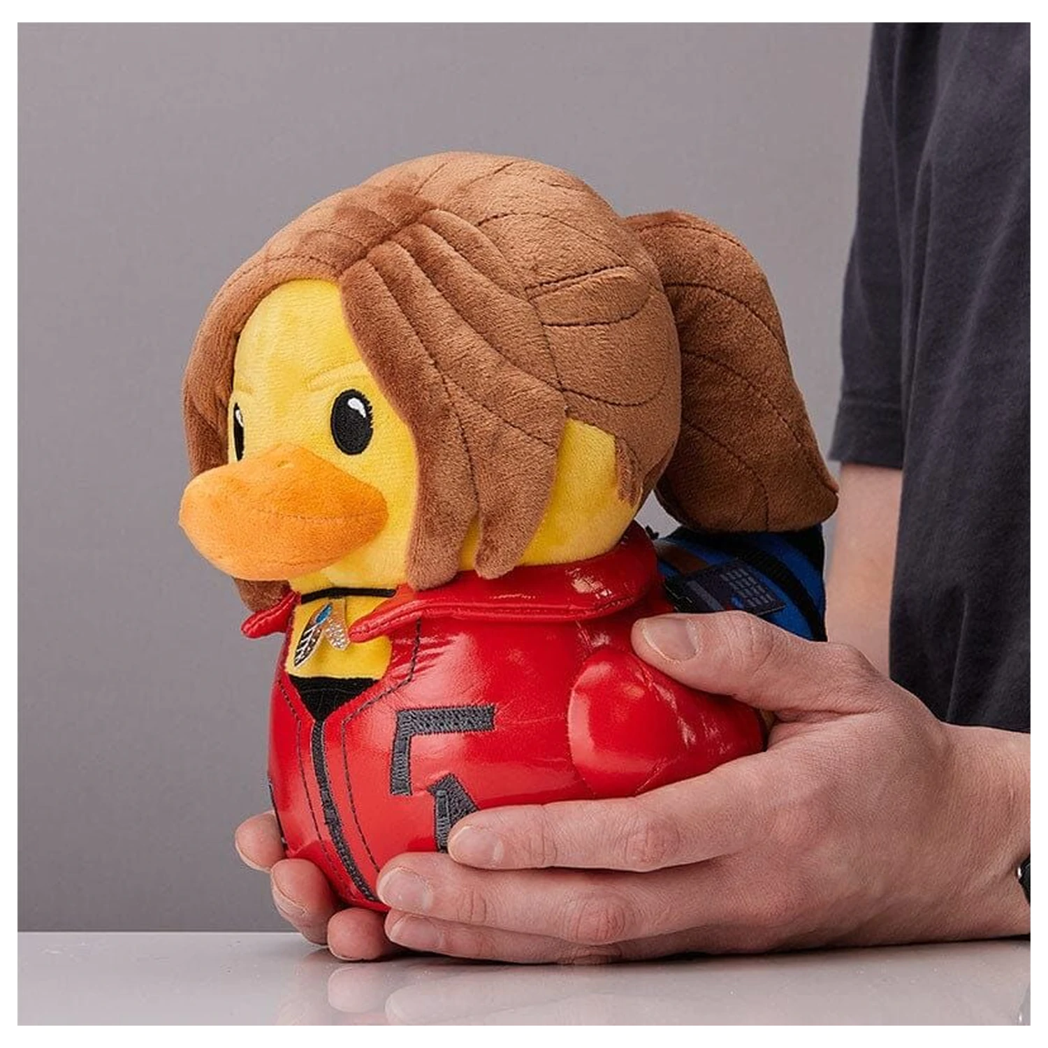 Resident Evil Claire Redfield plyšová hračka 23 cm produktová fotografia