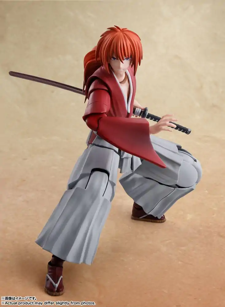 Rurouni Kenshin: Meiji Swordsman Romantic Story S.H. Figuarts Akčná figúrka Kenshin Himura 13 cm termékfotó