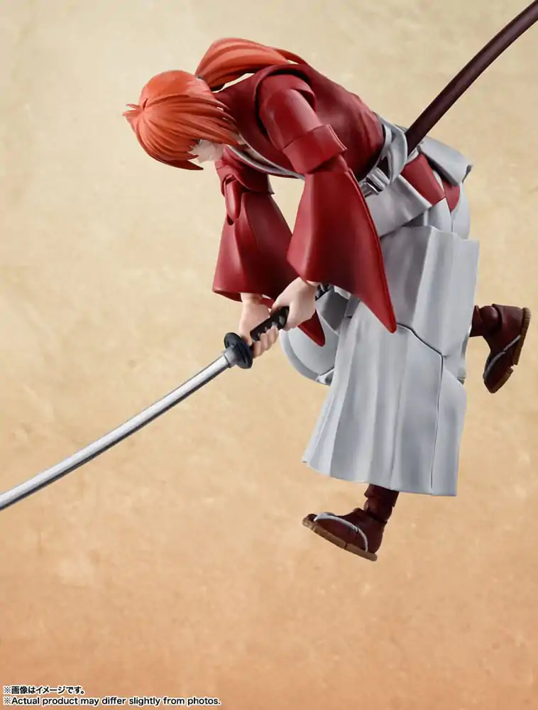 Rurouni Kenshin: Meiji Swordsman Romantic Story S.H. Figuarts Akčná figúrka Kenshin Himura 13 cm termékfotó