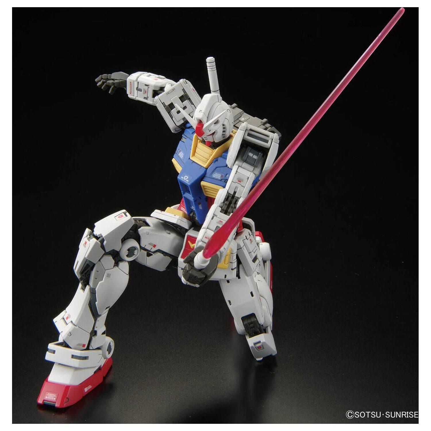RX-78-2 Gundam Ver. 2.0 Modelová stavebnica RG 1/144 produktová fotografia