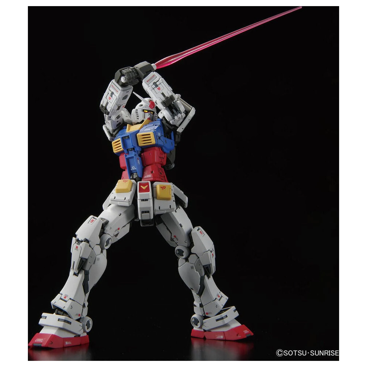 RX-78-2 Gundam Ver. 2.0 Modelová stavebnica RG 1/144 produktová fotografia