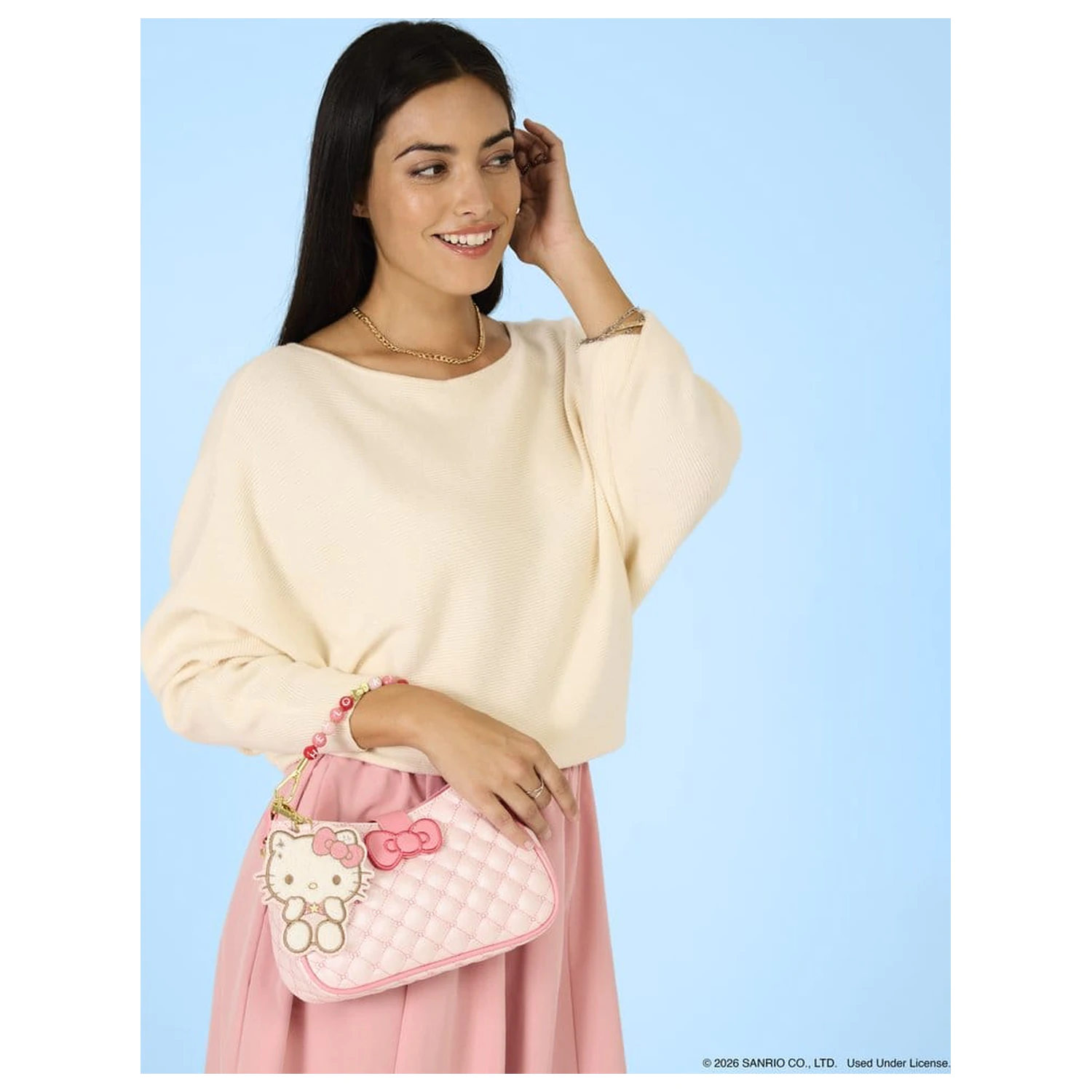 Sanrio by Loungefly kabelka cez telo s korálkovou rúčkou a príveskom na tašku Hello Kitty Quilted produktová fotografia