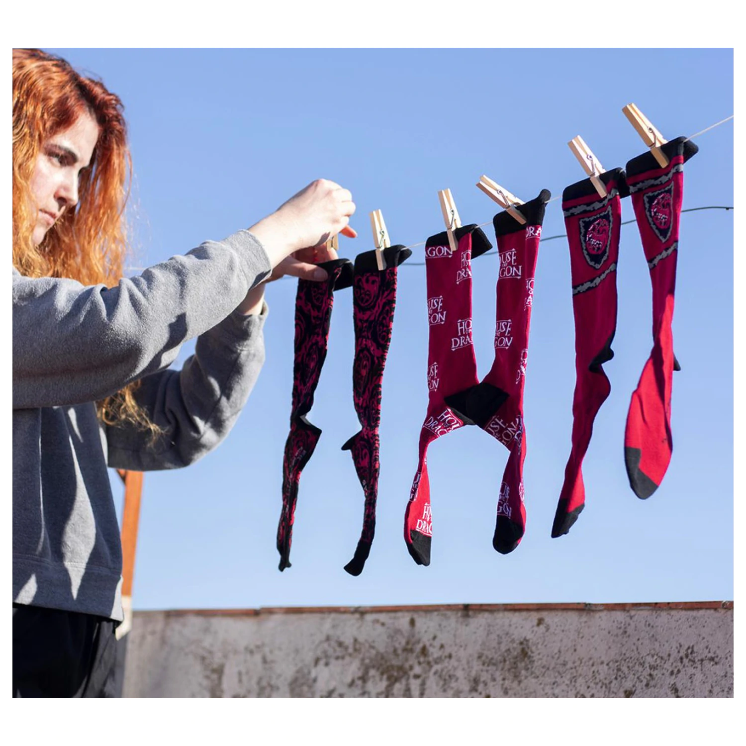 House of the Dragon červené dospelé dlhé ponožky 35/41 produktová fotografia