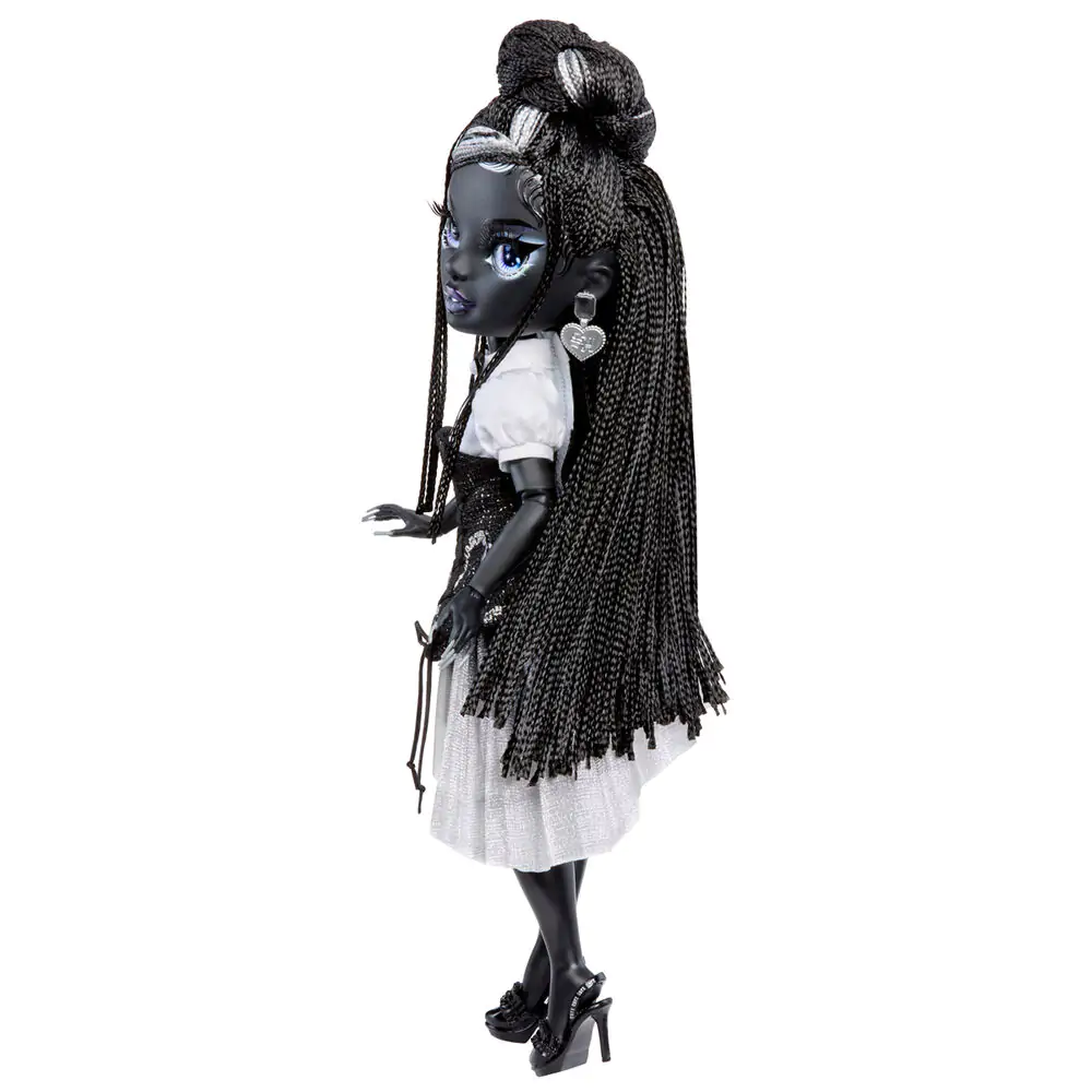 Shadow High Zberateľská bábika Shanelle Onyx doll produktová fotografia