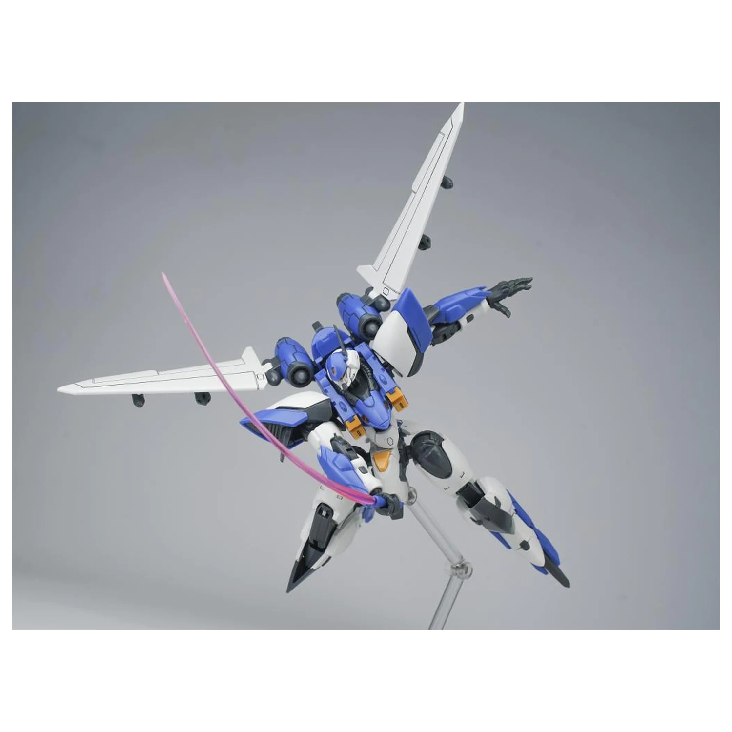 SHEIK MAINLAND Ultra Action Trooper Yun Que Blue Modelárska stavebnica 1/144 produktová fotografia
