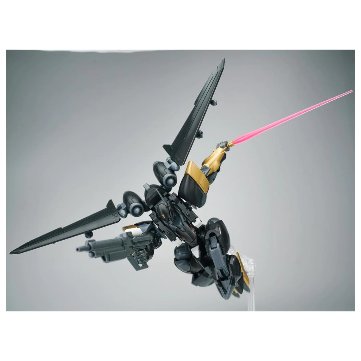 SHEIK MAINLAND Ultra Action Trooper Yun Que Silver Stavebnica 1/144 produktová fotografia