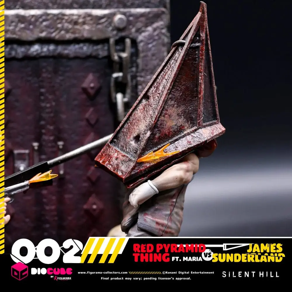 Silent Hill DioCube PVC Diorama Silent Hill 2 Red Pyramid Thing Vs James Sunderland Ft. Maria 15 cm termékfotó