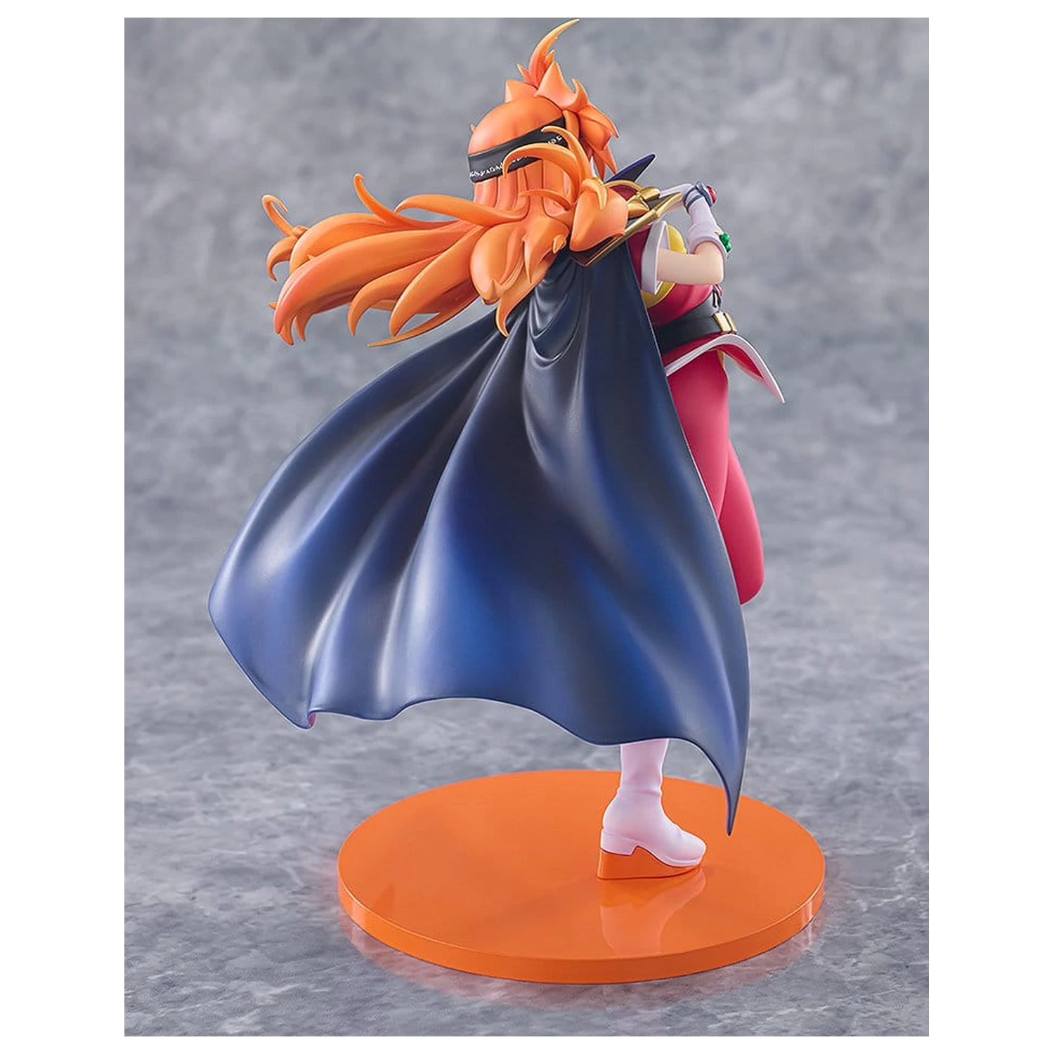 Slayers PVC figúrka Lina Inverse Light Novel 16 cm produktová fotografia