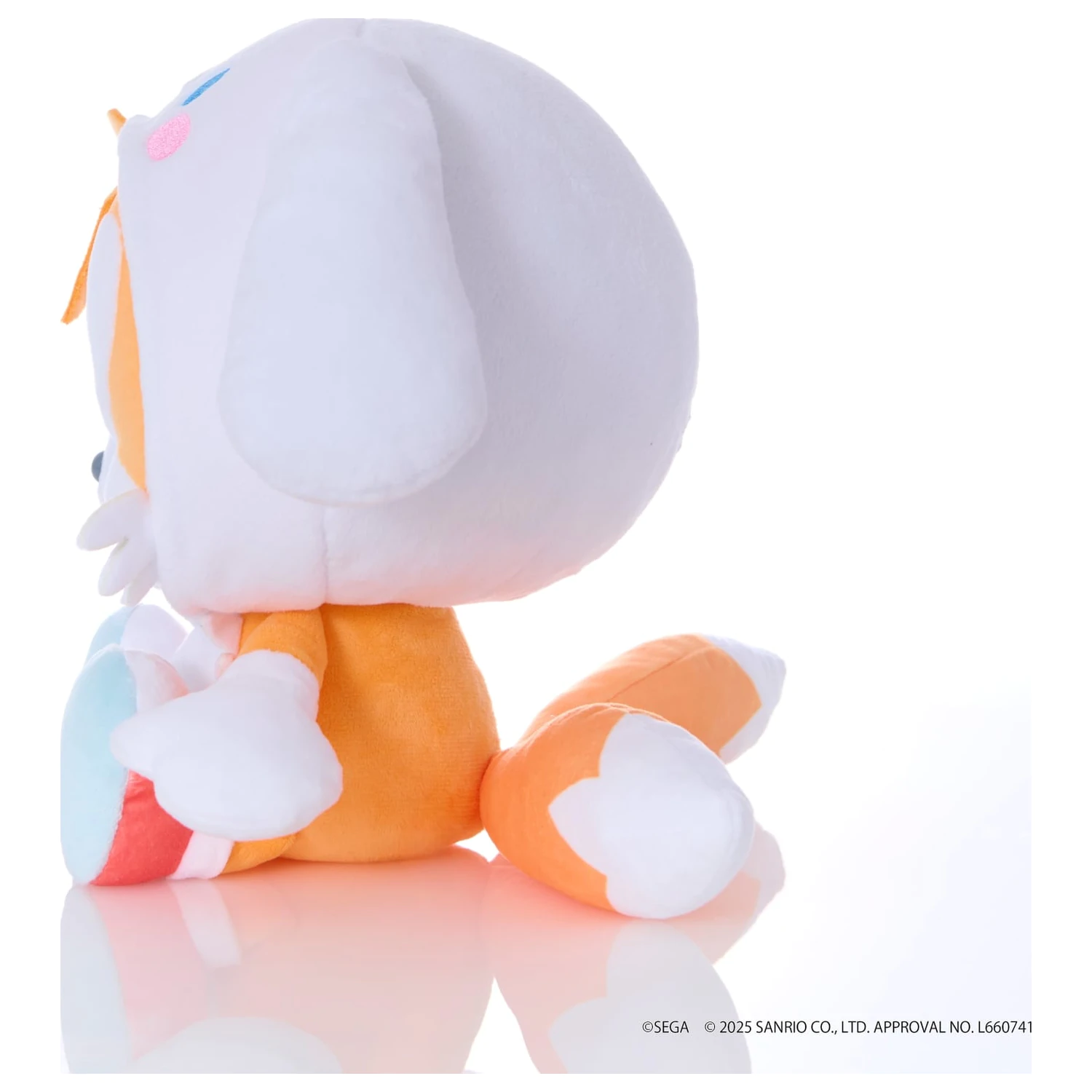 Sonic & Friends x Sanrio Tails x Cinnamoroll plyšová hračka 24cm produktová fotografia