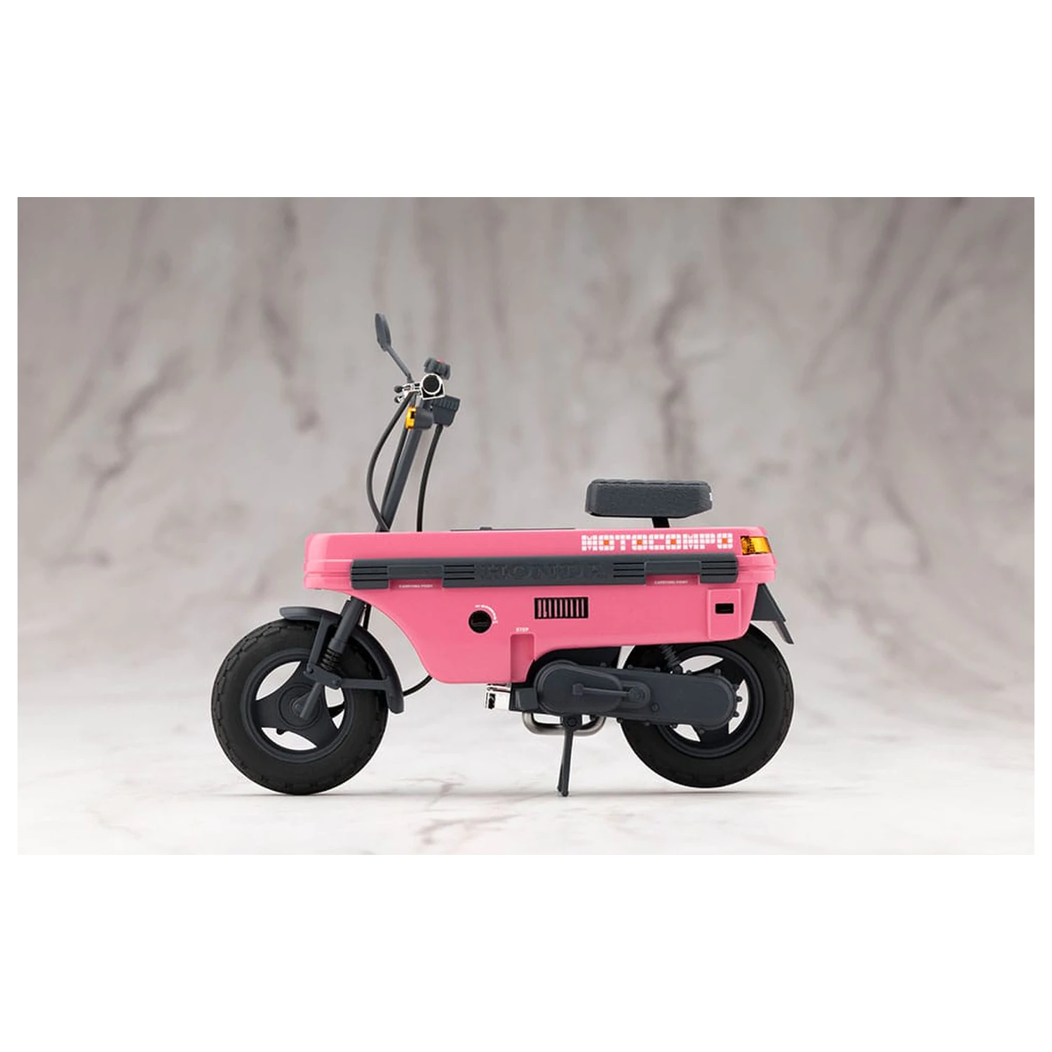 Sousai Shojo Teien Plastová stavebnica modelu 1/10 Emma Koishikawa Nocturne with Honda AB12 Motocompo 14 cm produktová fotografia