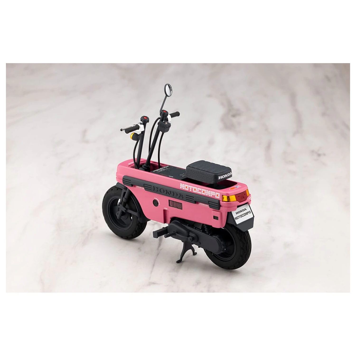 Sousai Shojo Teien Plastová stavebnica modelu 1/10 Emma Koishikawa Nocturne with Honda AB12 Motocompo 14 cm produktová fotografia
