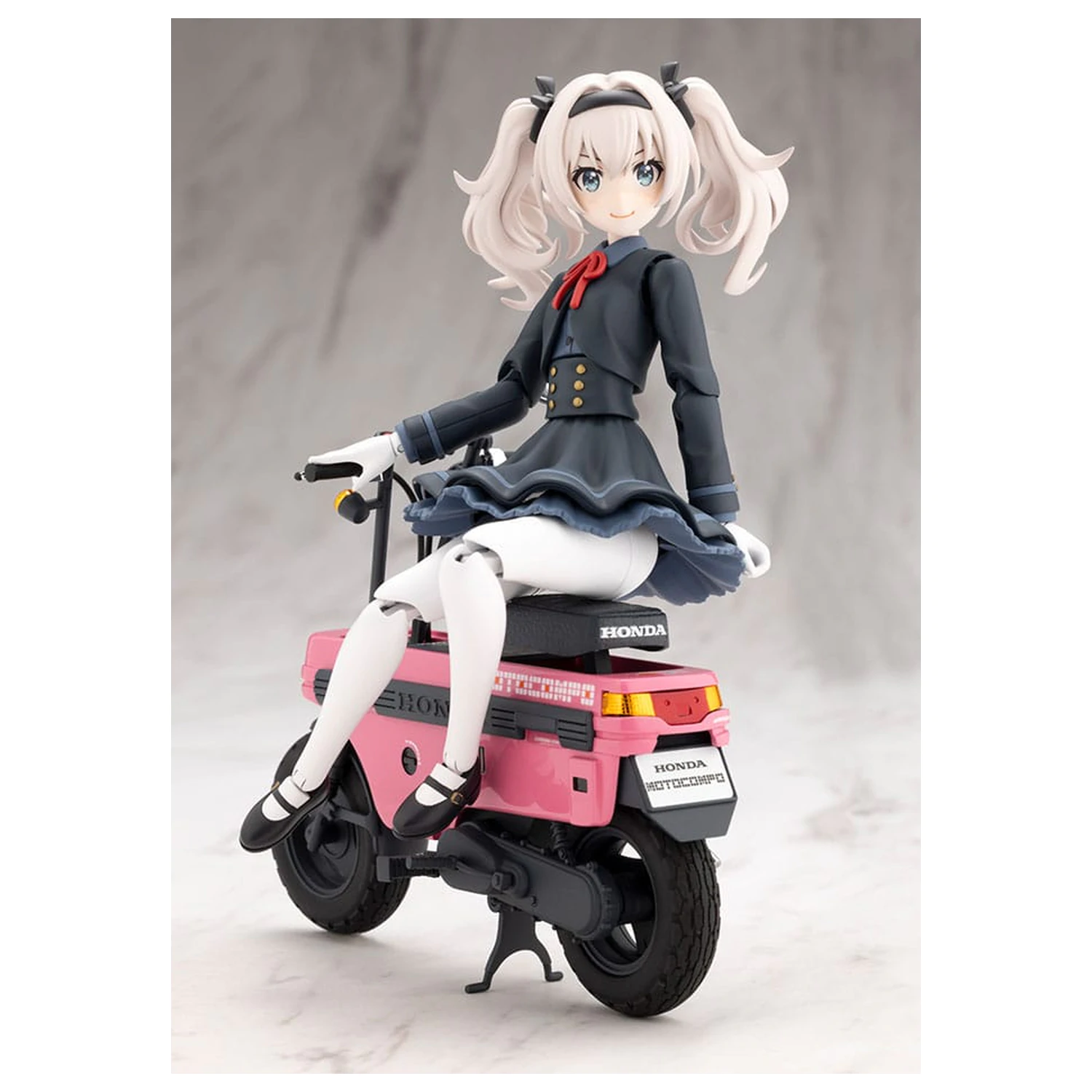 Sousai Shojo Teien Plastová stavebnica modelu 1/10 Emma Koishikawa Nocturne with Honda AB12 Motocompo 14 cm produktová fotografia