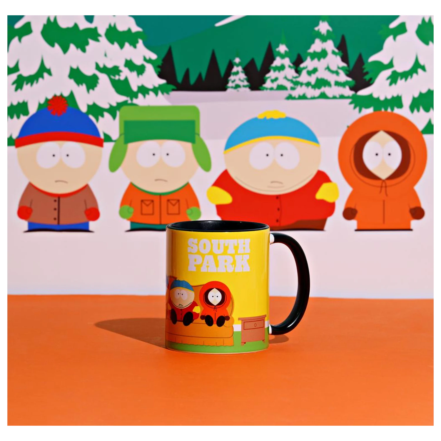 South Park Watching TV vnútorný farebný hrnček 325ml produktová fotografia