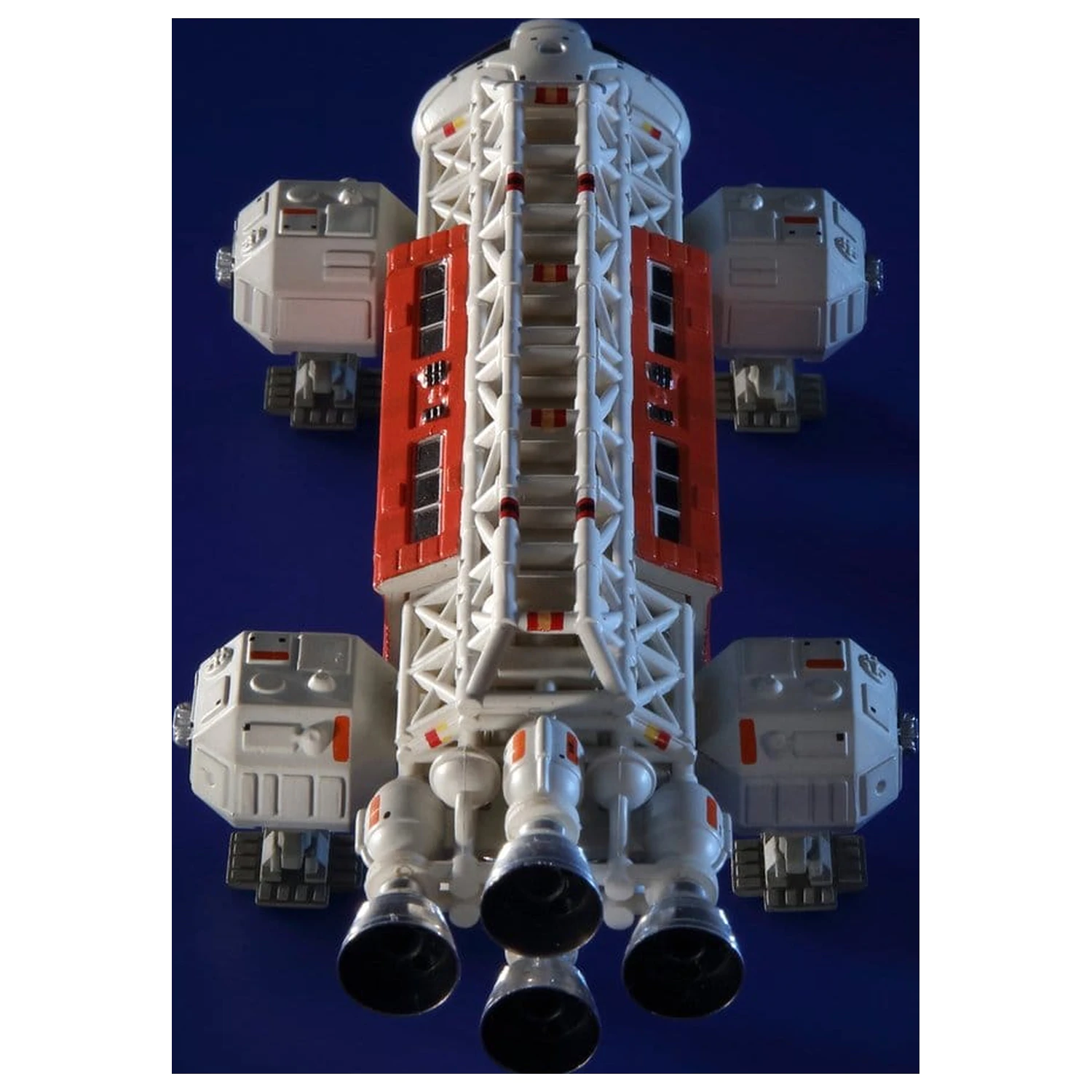 Space: 1999 Model Deluxe VIP Eagle (ALP5) 13 cm produktová fotografia