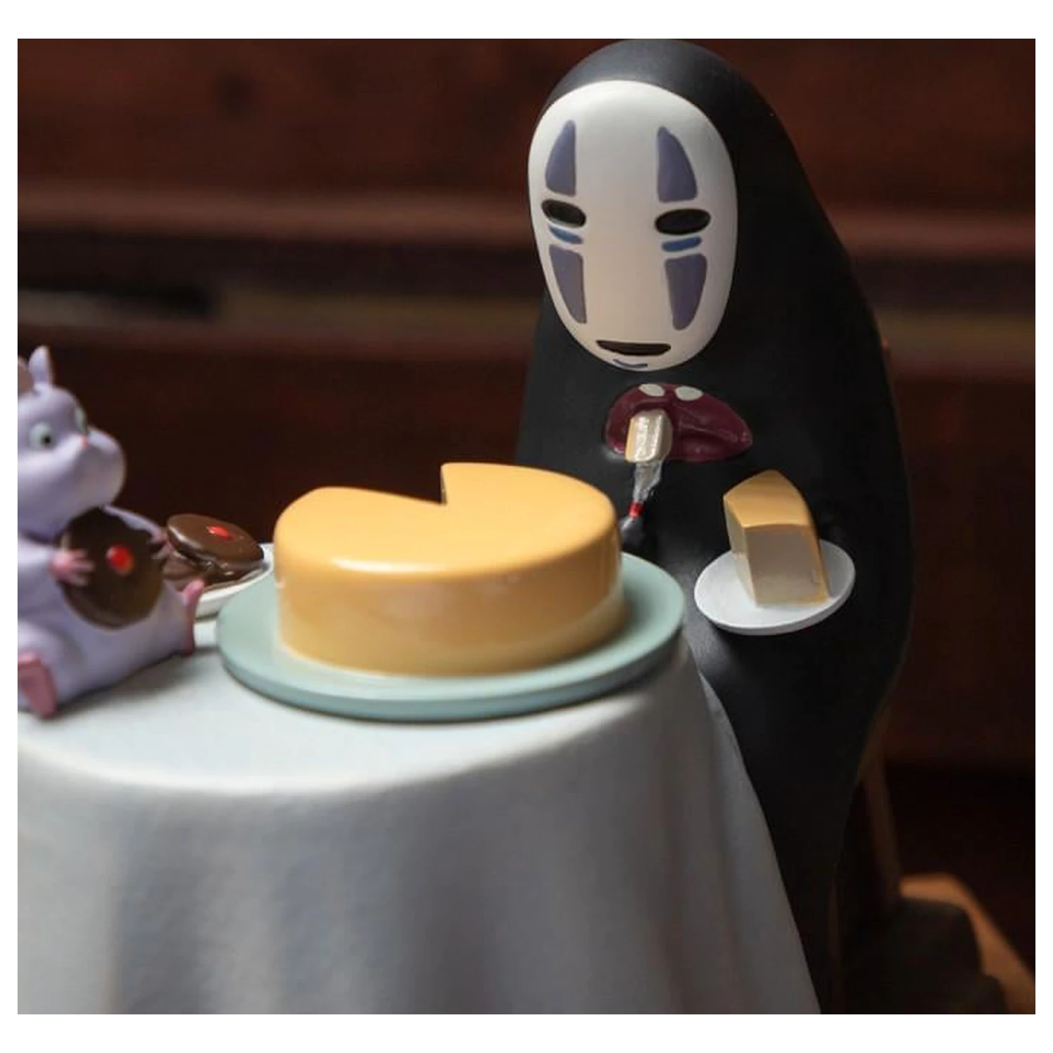 Spirited Away Box s príslušenstvom na čajovú chvíľu produktová fotografia