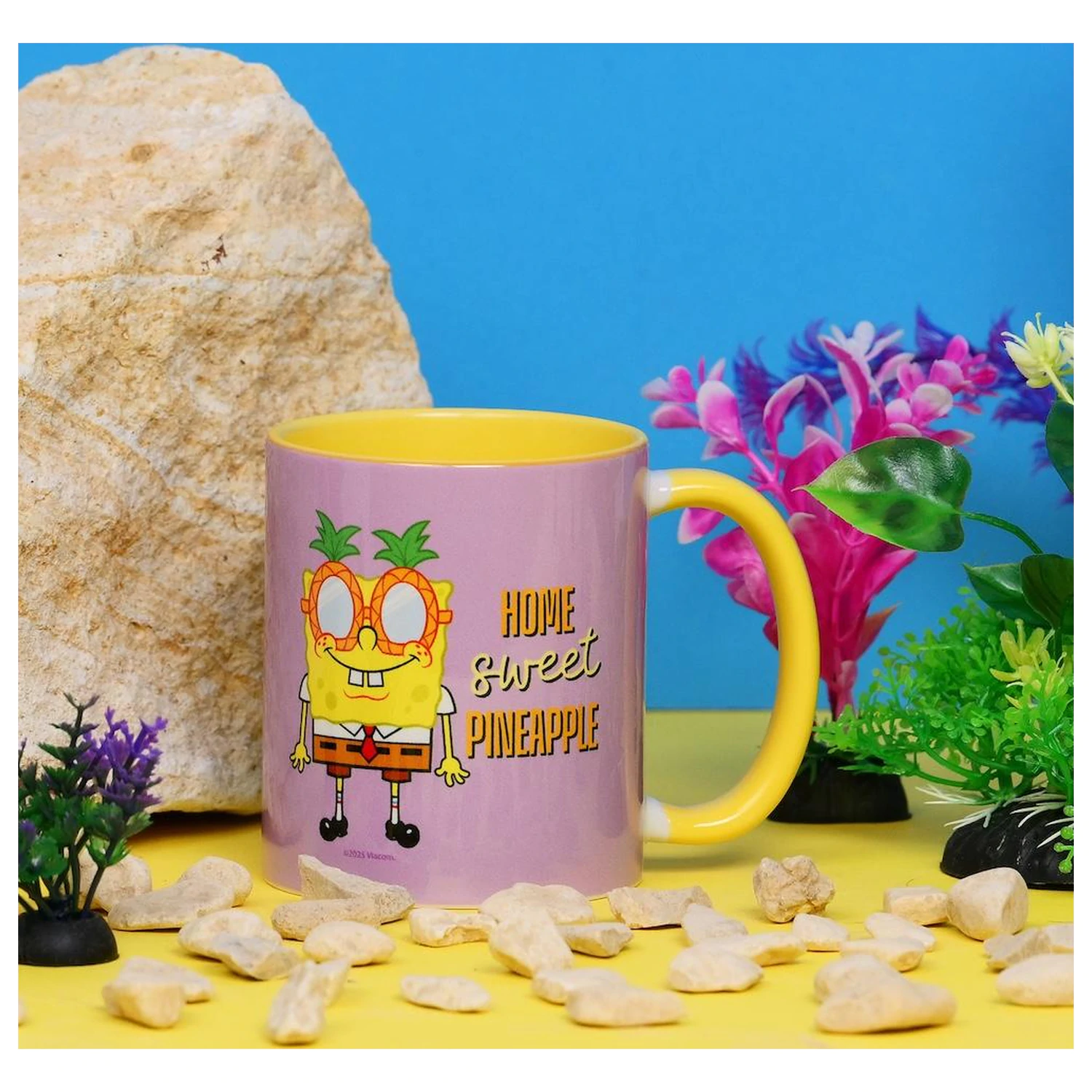 SpongeBob Home Sweet Pineapple vnútorne farebný hrnček 325 ml produktová fotografia