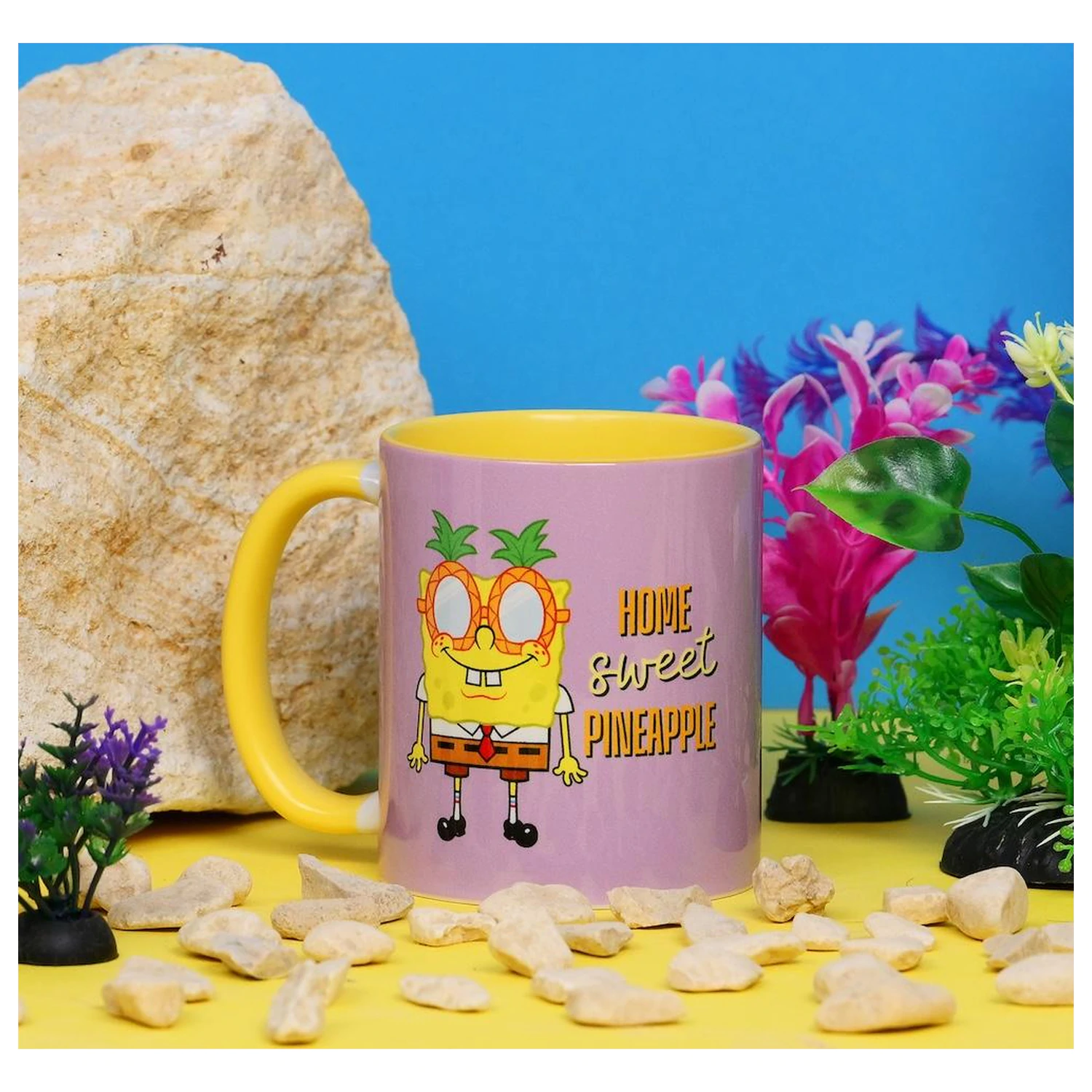 SpongeBob Home Sweet Pineapple vnútorne farebný hrnček 325 ml produktová fotografia