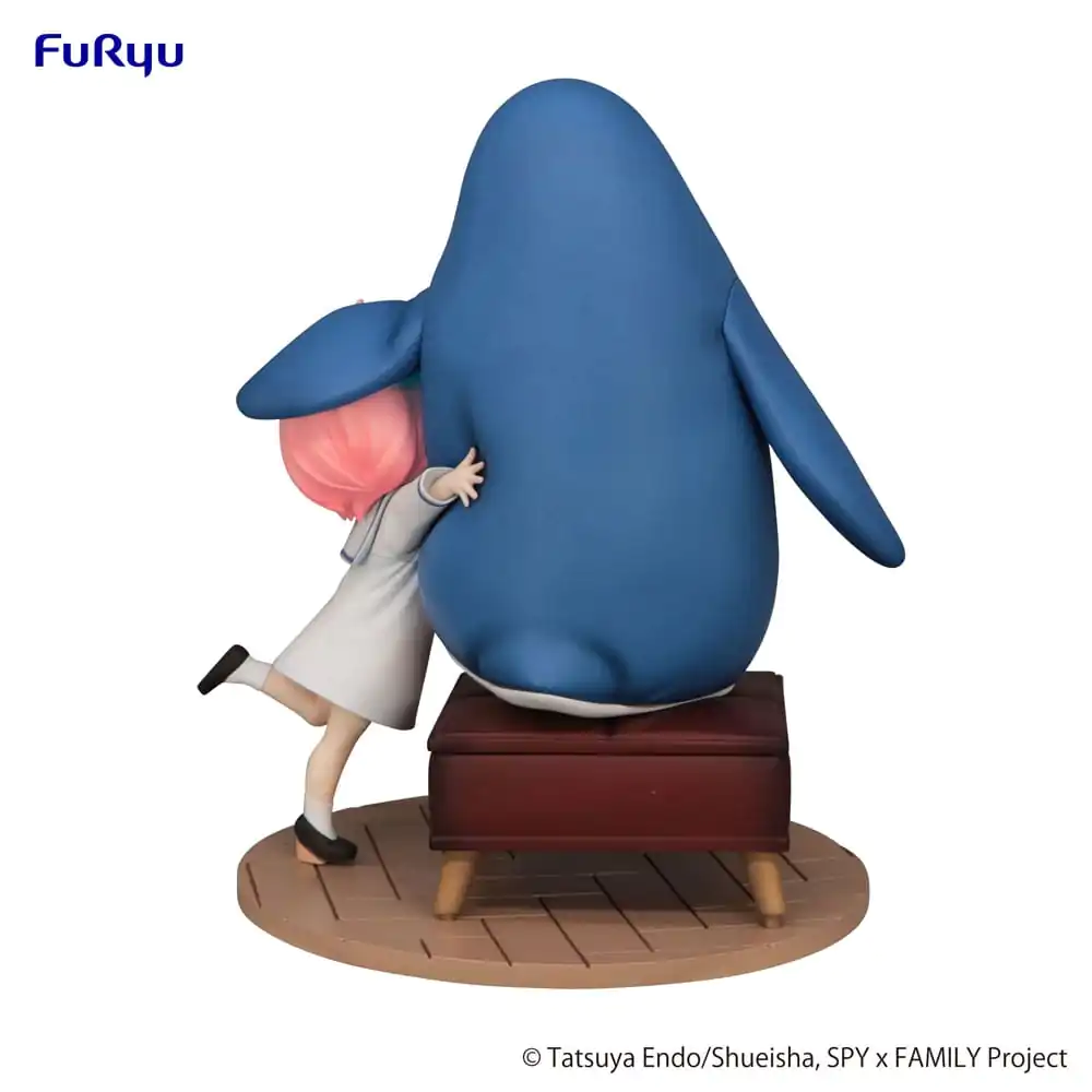 Spy x Family Exceed Creative PVC Socha Anya Forger s tučniakom 19 cm produktová fotografia