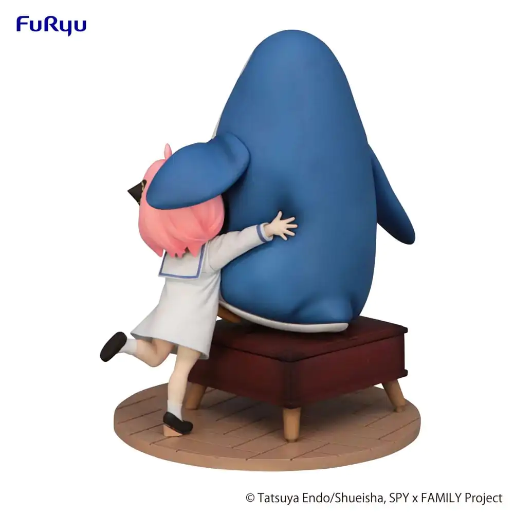 Spy x Family Exceed Creative PVC Socha Anya Forger s tučniakom 19 cm produktová fotografia
