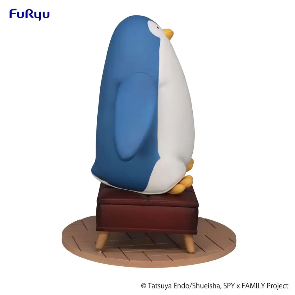 Spy x Family Exceed Creative PVC Socha Anya Forger s tučniakom 19 cm produktová fotografia