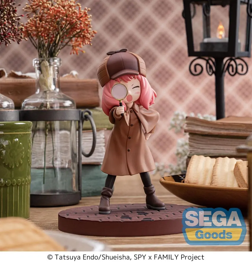 Spy x Family Luminasta PVC Socha Anya Forger Playing Detective 12 cm produktová fotografia