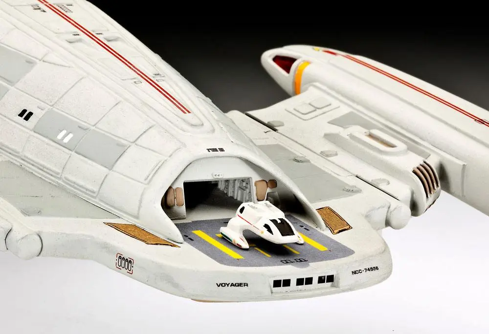 Star Trek model stavebnice 1/670 U.S.S. Voyager 51 cm produktová fotografia