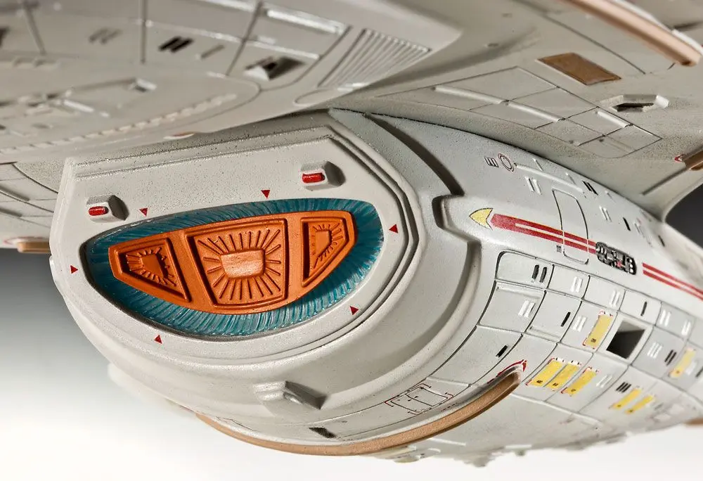Star Trek model stavebnice 1/670 U.S.S. Voyager 51 cm produktová fotografia