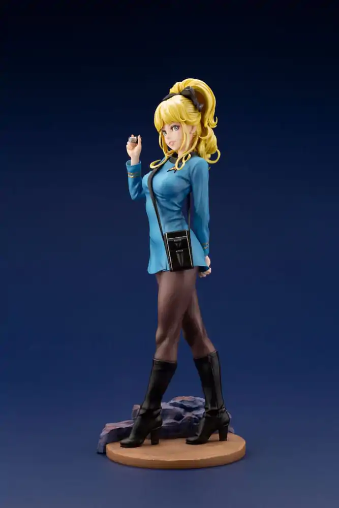 Star Trek Bishoujo PVC szobor 1/7 Medical Officer limitovaná edícia 23 cm termékfotó