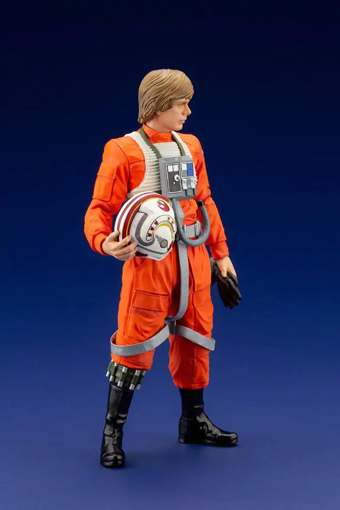 Star Wars ARTFX+ Socha 1/10 Luke Skywalker X-Wing Pilot 17 cm produktová fotografia