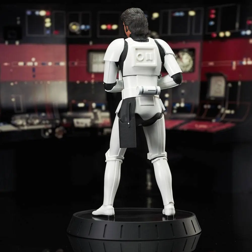 Star Wars Episode IV Milestones socha 1/6 Han Solo (Stormtrooper Disguise) exkluzívna edícia k 40. výročiu 30 cm produktová fotografia