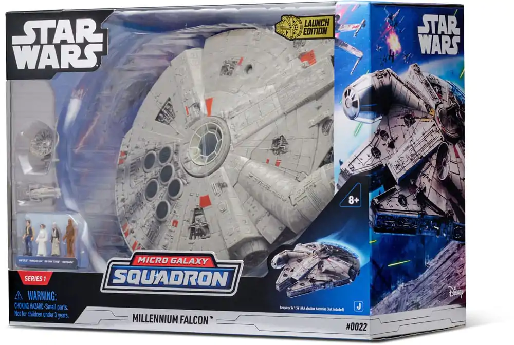 Star Wars Feature vozidlo s figúrkou Millennium Falcon 23 cm produktová fotografia