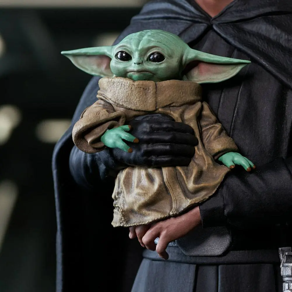 Star Wars: The Mandalorian Premier Collection 1/7 Luke Skywalker & Grogu 25 cm soška produktová fotografia