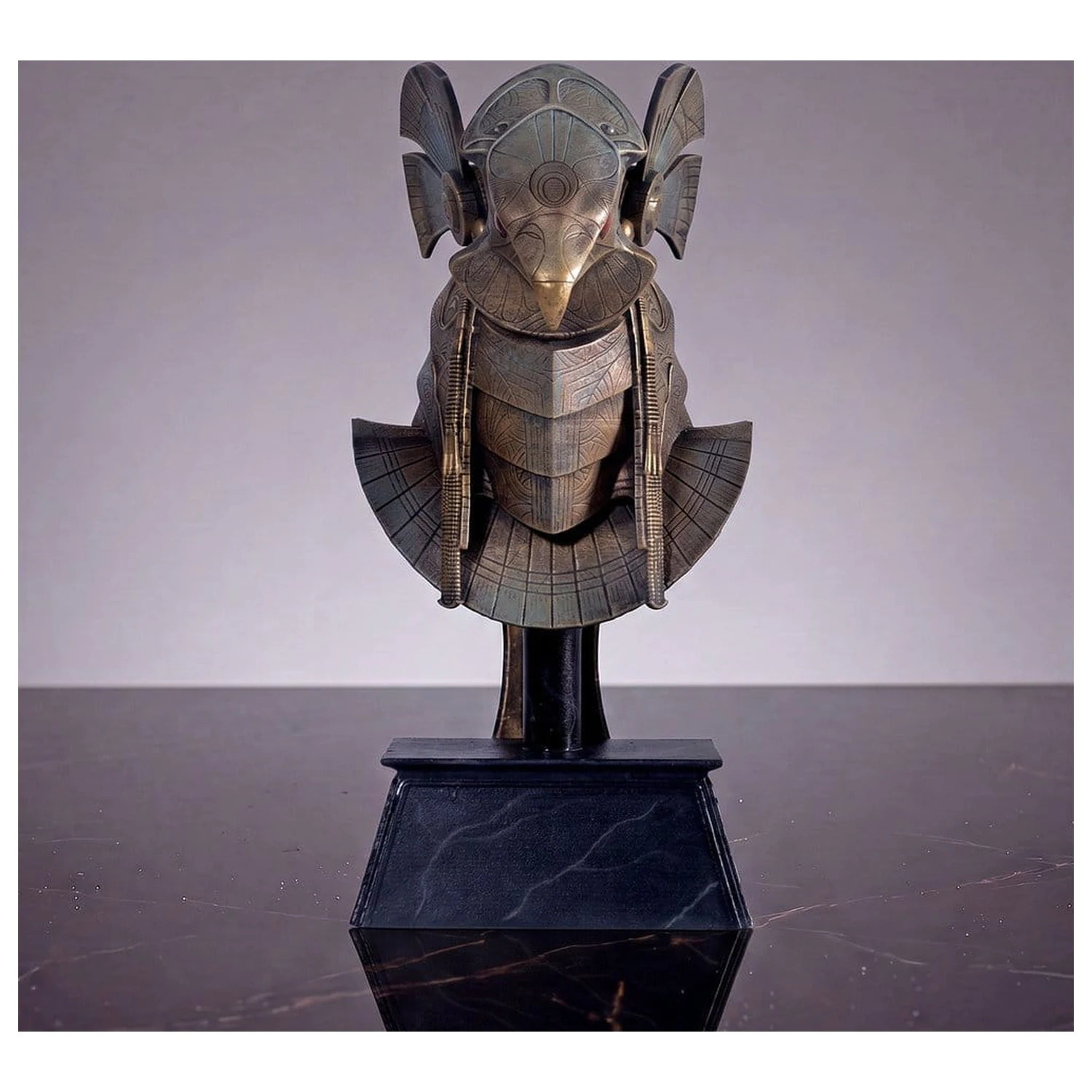 Stargate replika na pracovný stôl replika prilby Horus Guard 15 cm produktová fotografia