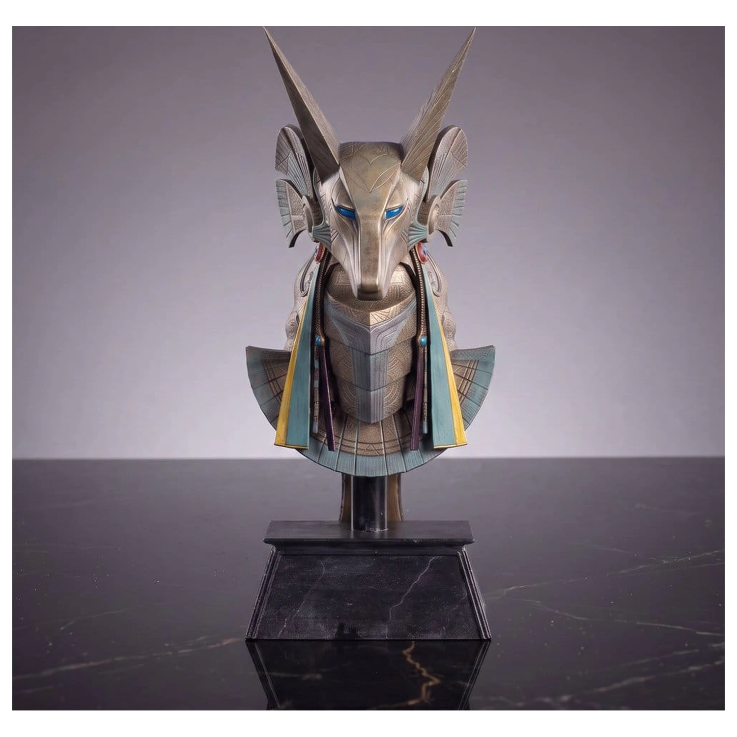 Stargate Desktop replika prilby replika prilby Jackal Guard Anubis 15 cm produktová fotografia