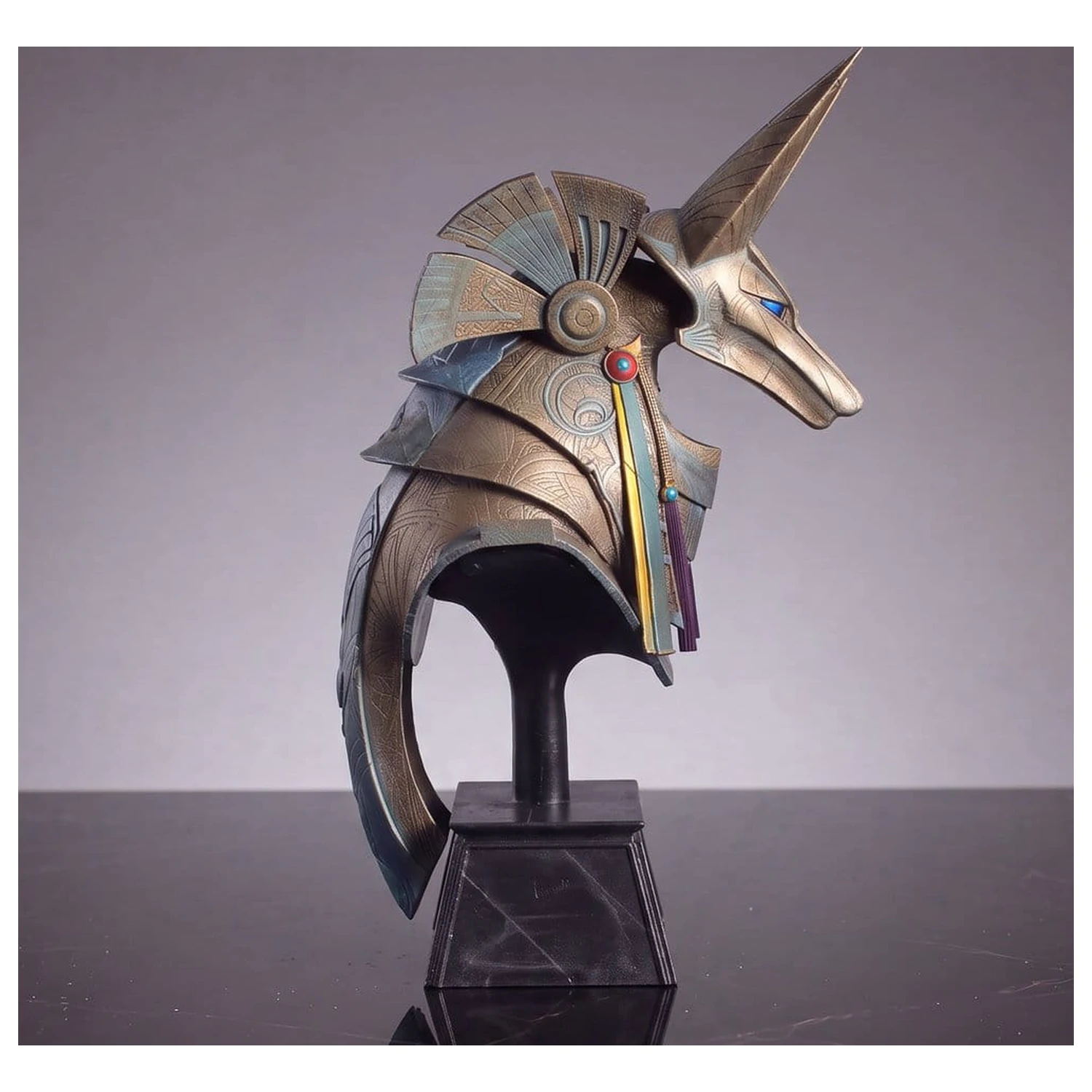 Stargate Desktop replika prilby replika prilby Jackal Guard Anubis 15 cm produktová fotografia